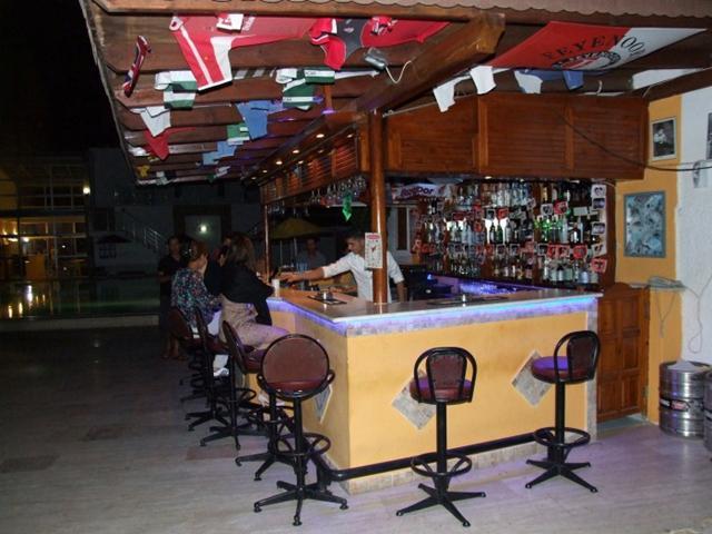 Paradise Apart Hotel Bitez Exterior photo
